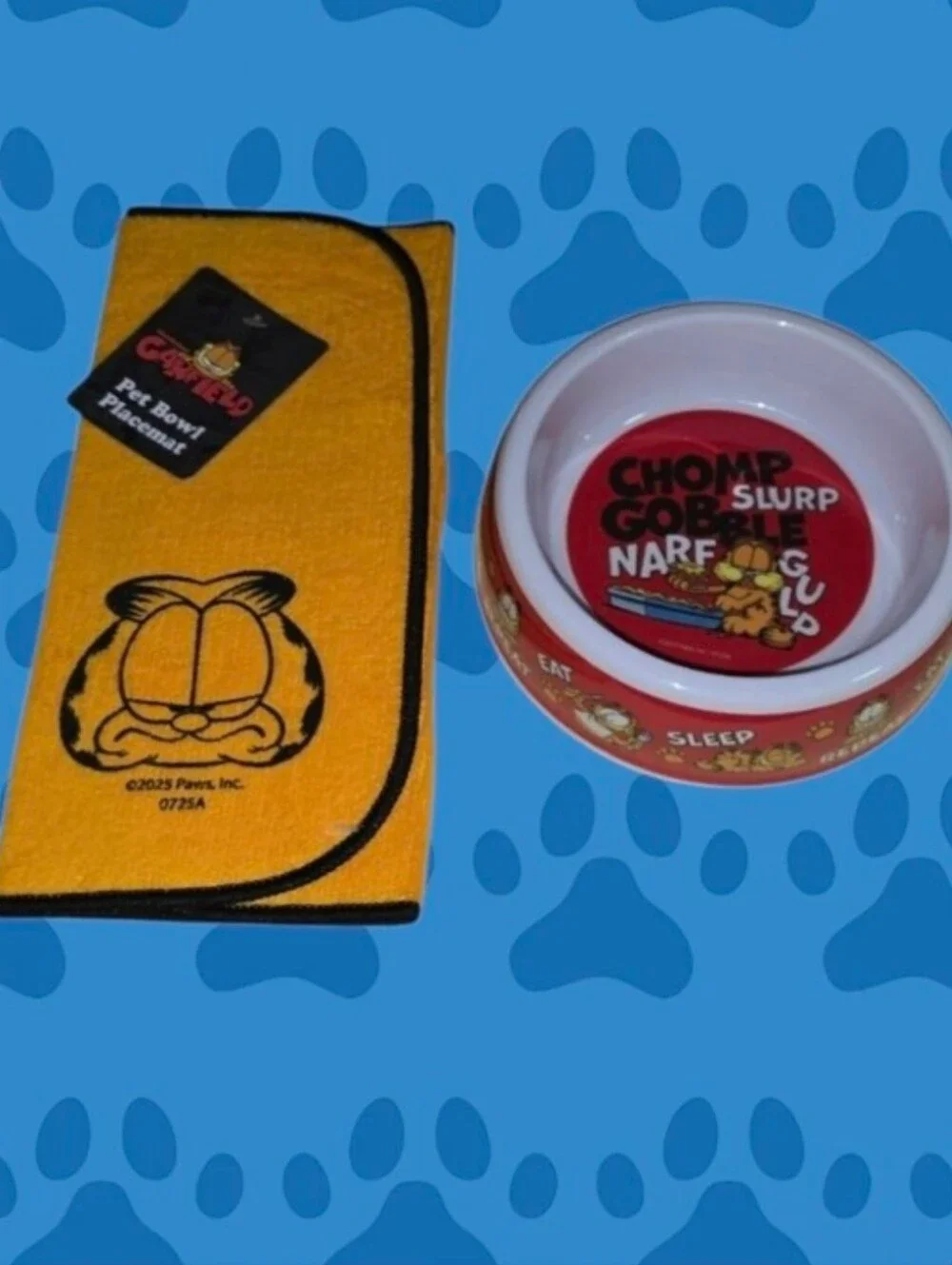 Garfield Yellow Pet Bowl and Placemat Set - Yellow